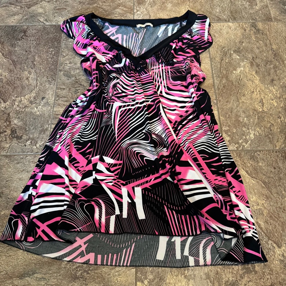 Y2K Abstract Geometric Pink Women 1X Favé Flutter Sleeve V-Neck Blouse Top